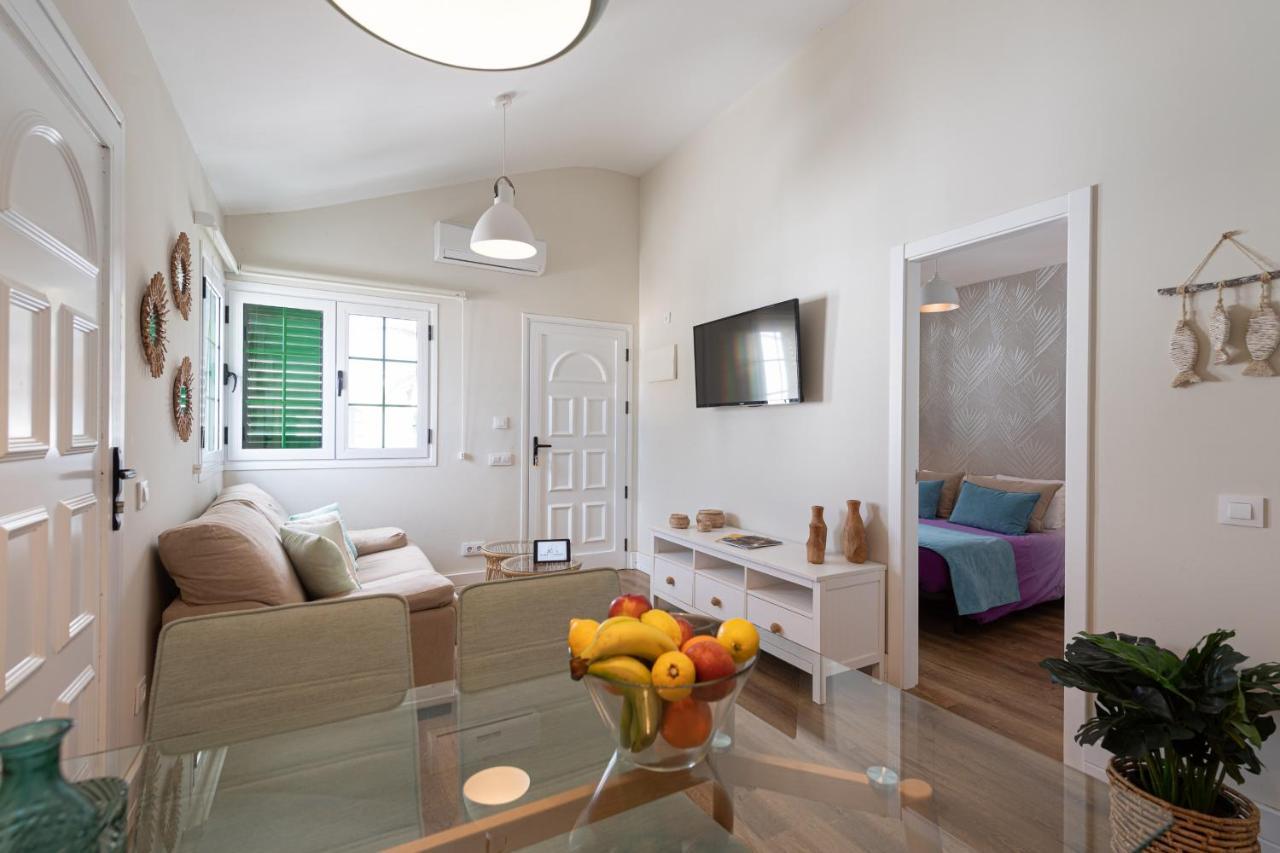 Homeforguest Modern And New Beachfront Apartment La Oliva Zewnętrze zdjęcie